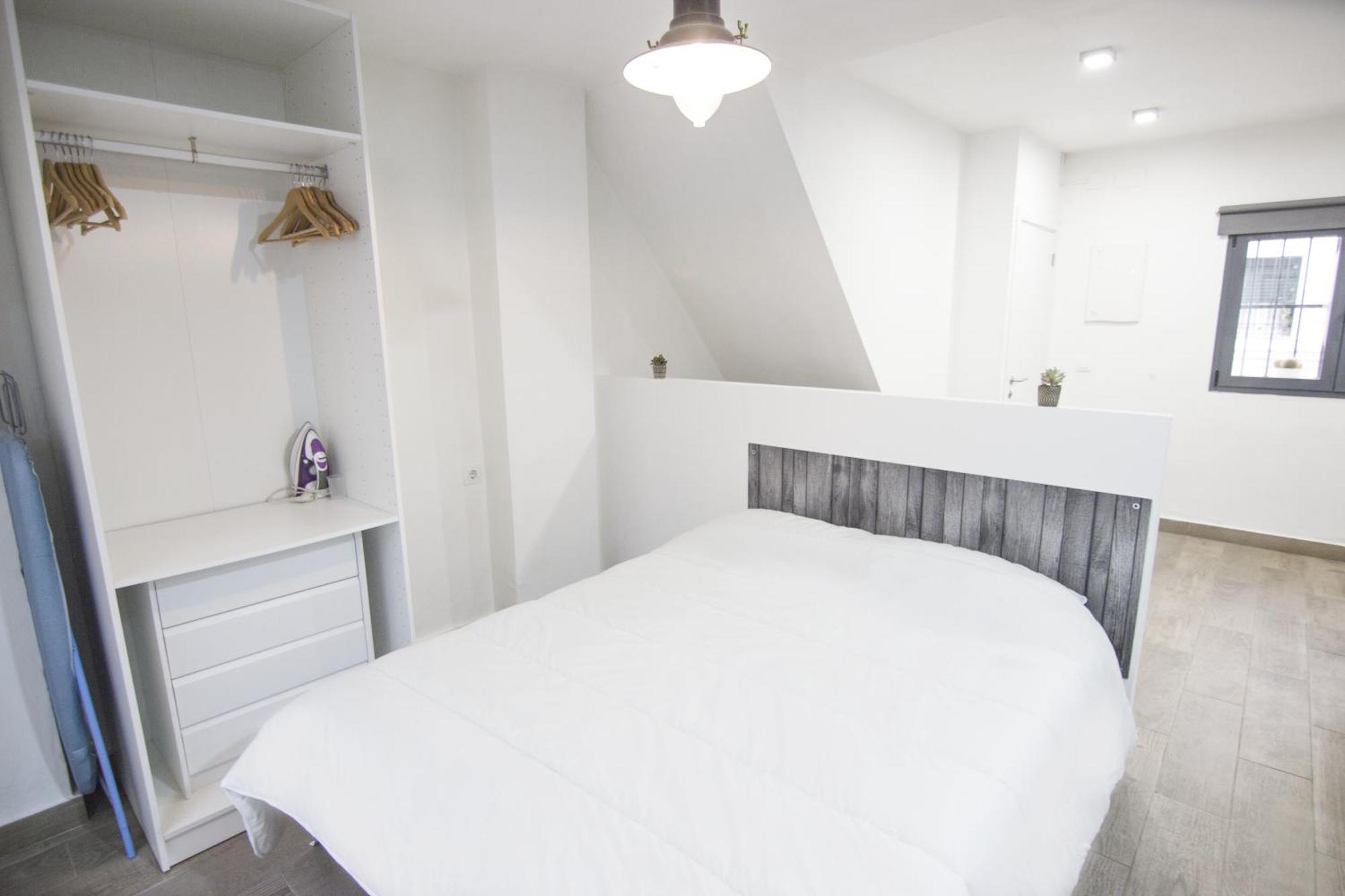 Rentalsevilla Conde Del Aguila Apartamento Sevilha